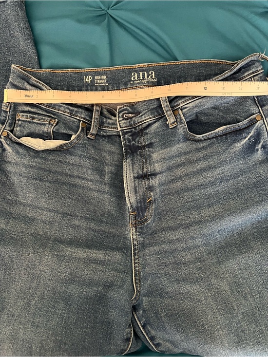 a.n.a Denim - a.n.a Women's Straight Leg Jeans in Medium Blue Wash